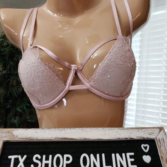 Victoria's Secret Balconette - Picture 1 of 6